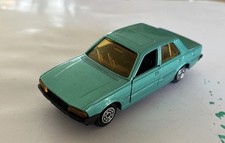 NOREV JET CAR PEUGEOT 504 ÉCHELLE 1:43 ÈME 