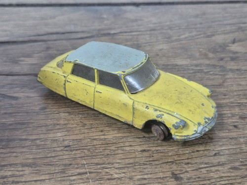 Voiture miniature citroën - voiture,