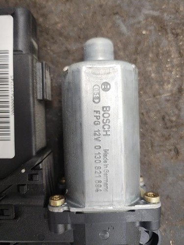 Moteur leve vitre avant - , droit