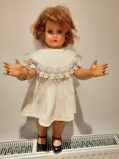 Très jolie poupée vintage