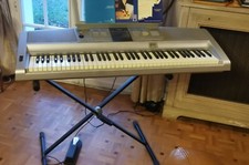 Clavier synthétiseur yamaha - clavier,