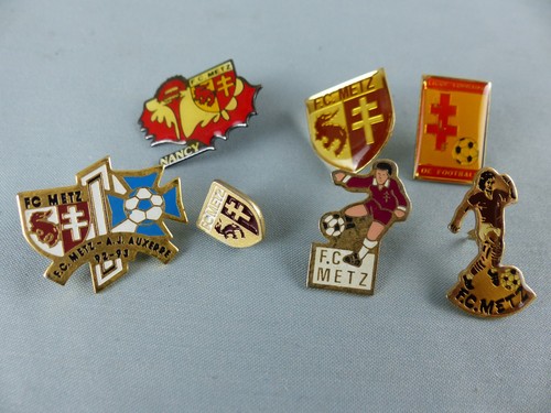 Lot pin fc metz - pin's,