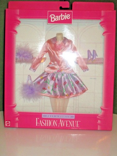 Barbie 1996 prêt - prêt,
