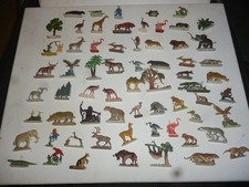 figurines publicitaires OVERSTOLZ