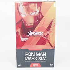 Hot Toys MMS300D11 Iron Man