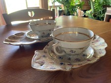 Rare duo de tasses à thé en porcelaine Paul Laurioux, breakfast set, Limoges.