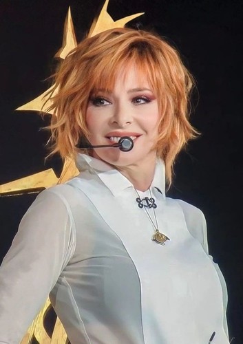 Mylène farmer photo - -, sizes