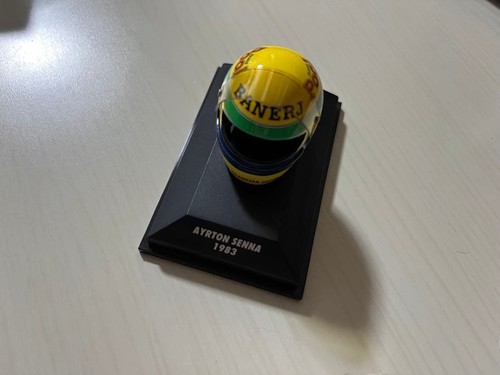 Casque miniature ayrton - miniature,