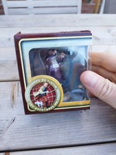 Figurine tintin carrefour - tintin,