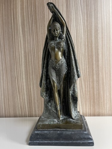 Bronze art déco signé - bronze, d