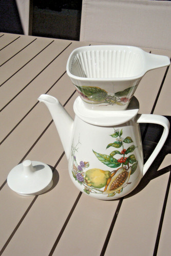 Ancienne cafetiere avec filtre - avec,