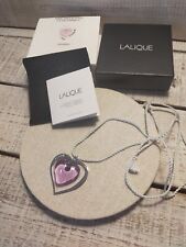 Collier Lalique pendentif amoureuse parme