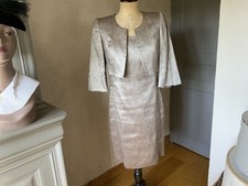 Robe Et cardigan Doré Pour Cérémonie  marque Margot Fontaine Taille 36