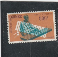 L6184 GUINEE TIMBRE N° Y&T P