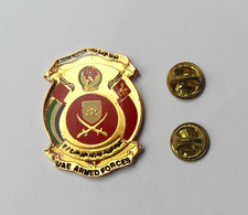 Pin's Armée Emirats Arabes Unis UAE Armed Forces United Arab Emirates 2 attaches