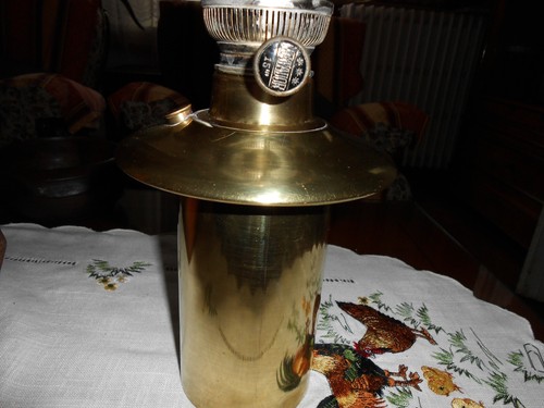 Lampe petrole ancienne - a,