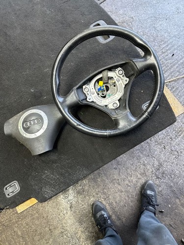 Audi mk1 2001 volant - audi,