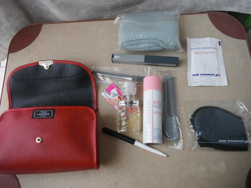 Trousse toilette air - air, france