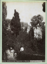 Italie, Sicile, Syracuse, Latomie des Capucins, Entrée du Sentier, ca.1880, tira