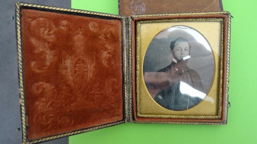 Daguerreotype dans son - daguerreotype,