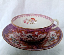 Tasse à thé en porcelaine anglaise style Minton