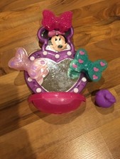 Minnie Mouse Bow Bath Toy GUC