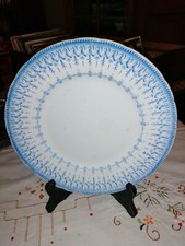 Petite assiette plate de 21 cm Creil et Montereau B&Cie C&M Flora Rocaille
