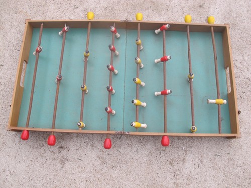 Ancien baby foot table - ancien, de