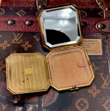 Poudrier Minaudière CORONA vintage octogonal en métal doré guilloché
