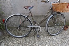 Vends vélo de ville marque