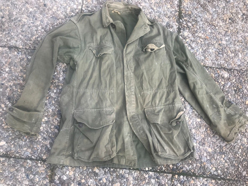 Ancienne veste militaire - veste,