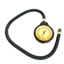 ANCIEN CONTROLEUR DE PRESSION EN BAKELITE MICHELIN DAIRA