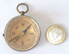 INSTRUMENT DE MESURE ANCIENNE BOUSSOLE  EN LAITON VERNI