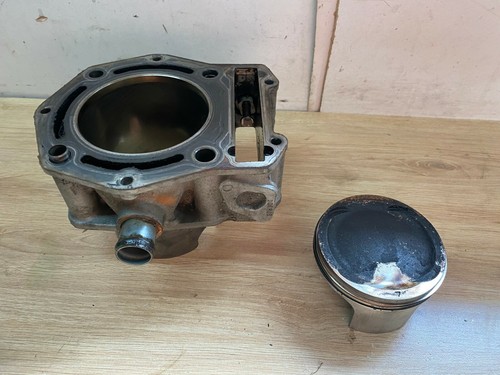 Cylindre piston avant maxi - cylindre,