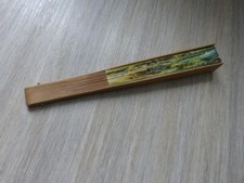 ancien éventail  espagnol bois et papier a décors de corrida et flamenco (ev123)