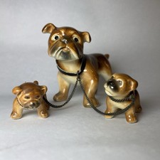 CHIENS EN PORCELAINE ALLEMANDE