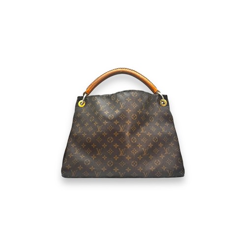 Louis vuitton monogram canvas - louis,