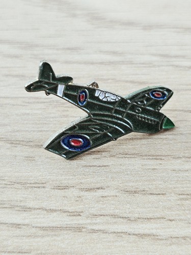 Pin avion militaire vintage - pin's,