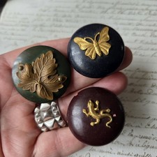 3 Grands BOUTONS Vintage Décor Laiton Salamandre Papillon Feuille