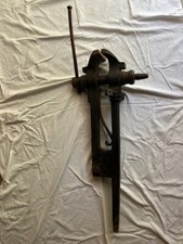 Très bel étau de forgeron