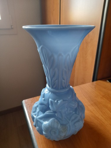 Vase opaline bleue h - en, 26