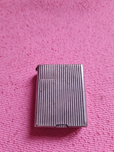 Briquet art deco - art,