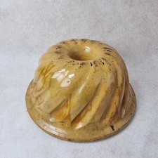 Moule Ancien à Kouglof – Terre Cuite Vernissée – Jaune Miel