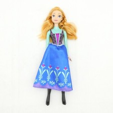POUPEE BARBIE AVEC ROBE DISNEY