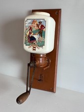 Ancien moulin à café MURAL