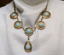 Collier Plastron Yvonne TINDAS PARIS vintage Élève de Line VAUTRIN 