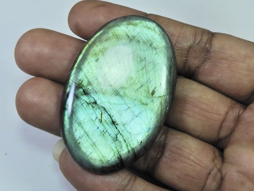115 cts natural labradorite - 115,