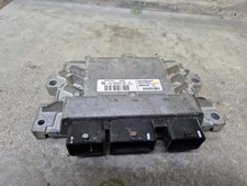 Calculateur moteur RENAULT