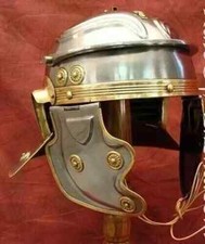 Ancien casque romain casque
