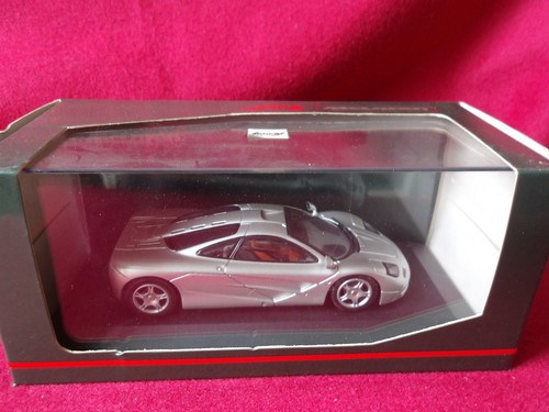 Minichamps mclaren f1 - 1/43,